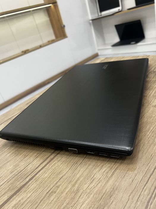 Ноутбук Acer E5 Intel Core i5