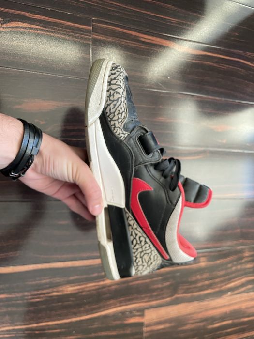 Jordan Legacy 312 low Chicago flag GS 2022