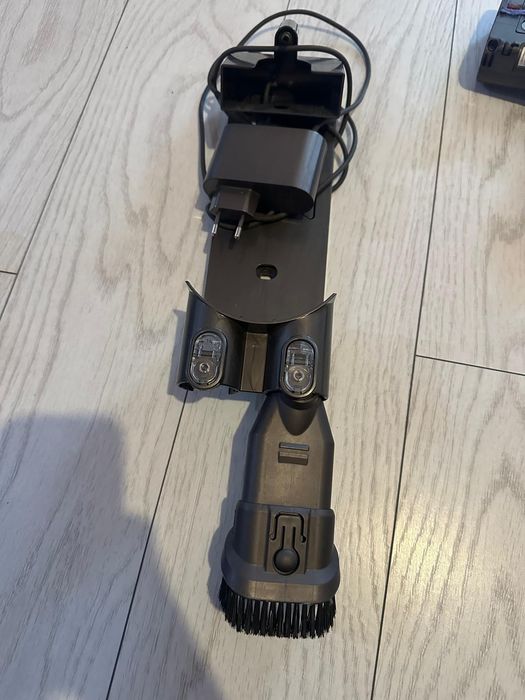 Accesorii aspiratoare dyson v6