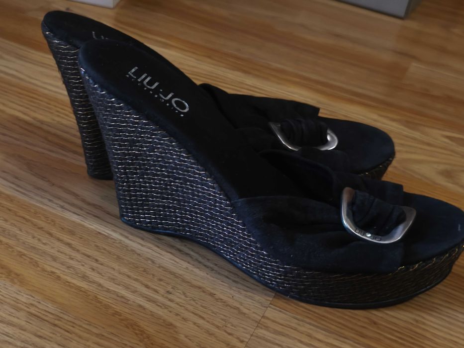 Чехли " LIU JO" номер 40