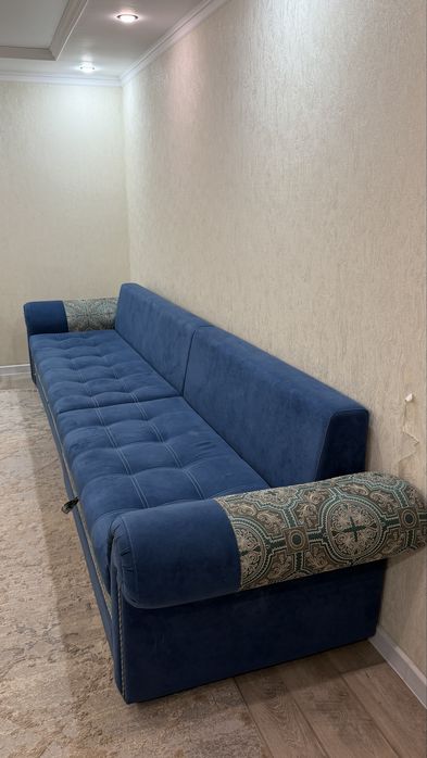 Продам диван, срочно
