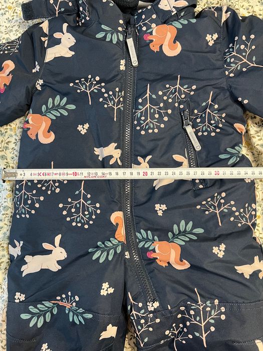 Combinezon H&M mărimea 74 cu botoșei și mănuși, noi