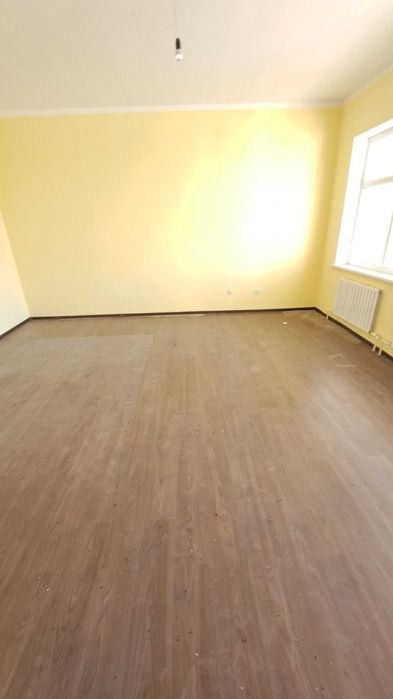 Namunali uy sotiladi 600m² gaz sevet suv hammasi bor urganch choʻlobod