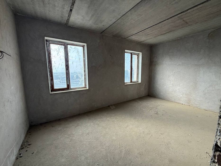 32.500$ 3 xonali kvartira 5-qavat karobka