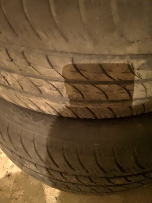 Отдам даром 2 покрышки на R15 литои диск от нексии3