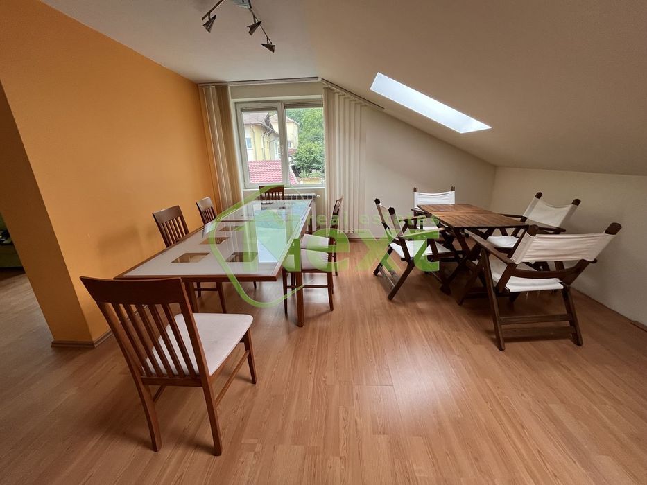 Дава се под наем Тристаен апартамент в София, Драгалевци - 148 кв.м за 500 € - Снимка #2