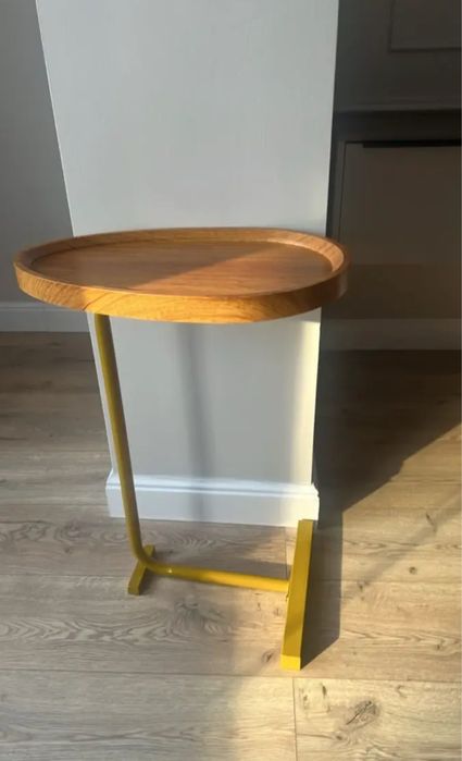 Журнальный столик