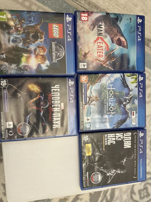 Продажа пс4 с 2 джойстиками