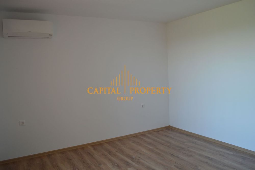 Дава се под наем Офис в Варна, Победа - 132 кв.м за 955 € - Снимка #4