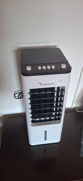 Vand ventilator .