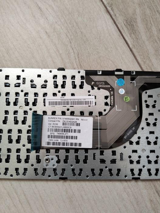 Vând tastatura laptop