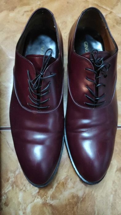 Costum 3 piese +pantofi +cravată+curea