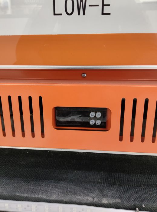 Витринный холодильник Aiwa LGT-520WL / Vitrina xolodilnik Aiwa LGT-520