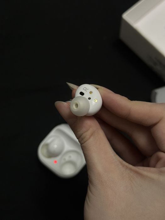 Наушники Samsung Galaxy Buds2