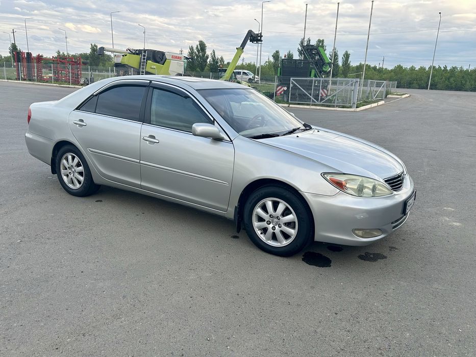 Продам машинуууу