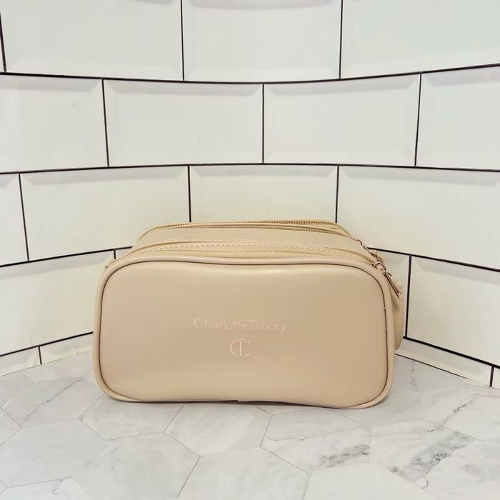 В наличии! Косметички Dior
