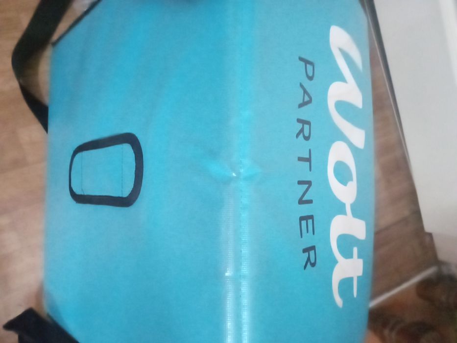 Wolt Яндекс . Термосумки по 8000 без торга