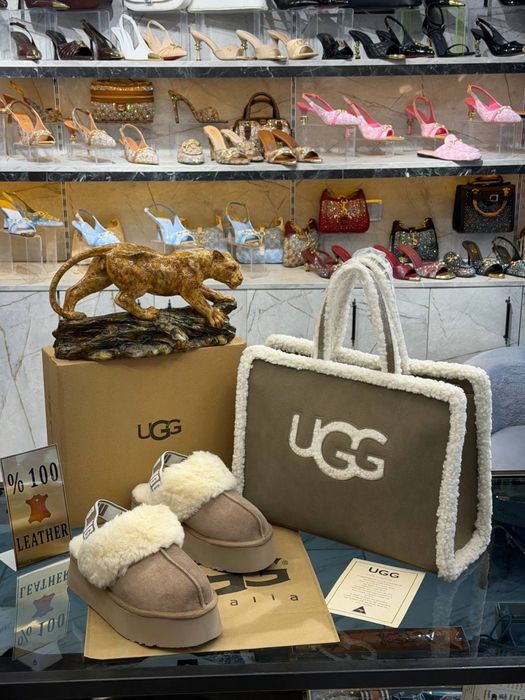 Ugg естествена кожа  чанта и обувки сет