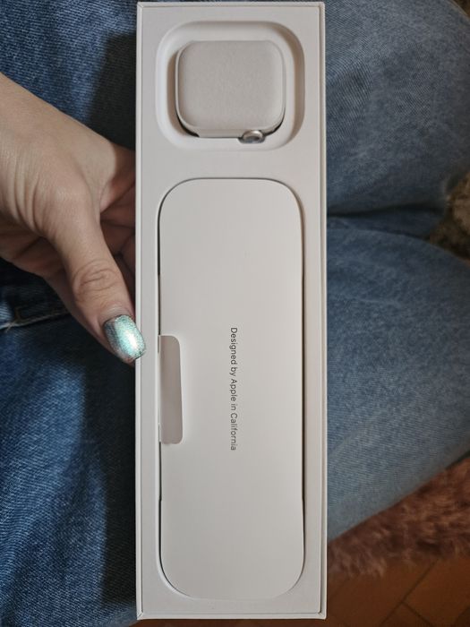 Apple - Apple Watch Series 9