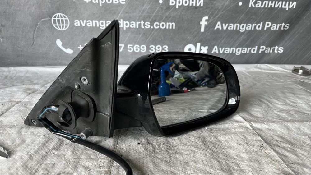 Дясно огледало Audi A4 B8