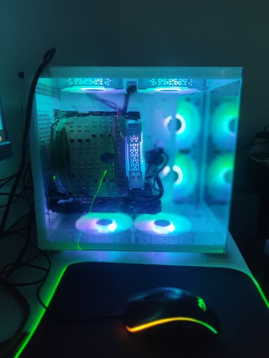 Продам ПК В сборе - Core i 7 , 9700 супер мощный)