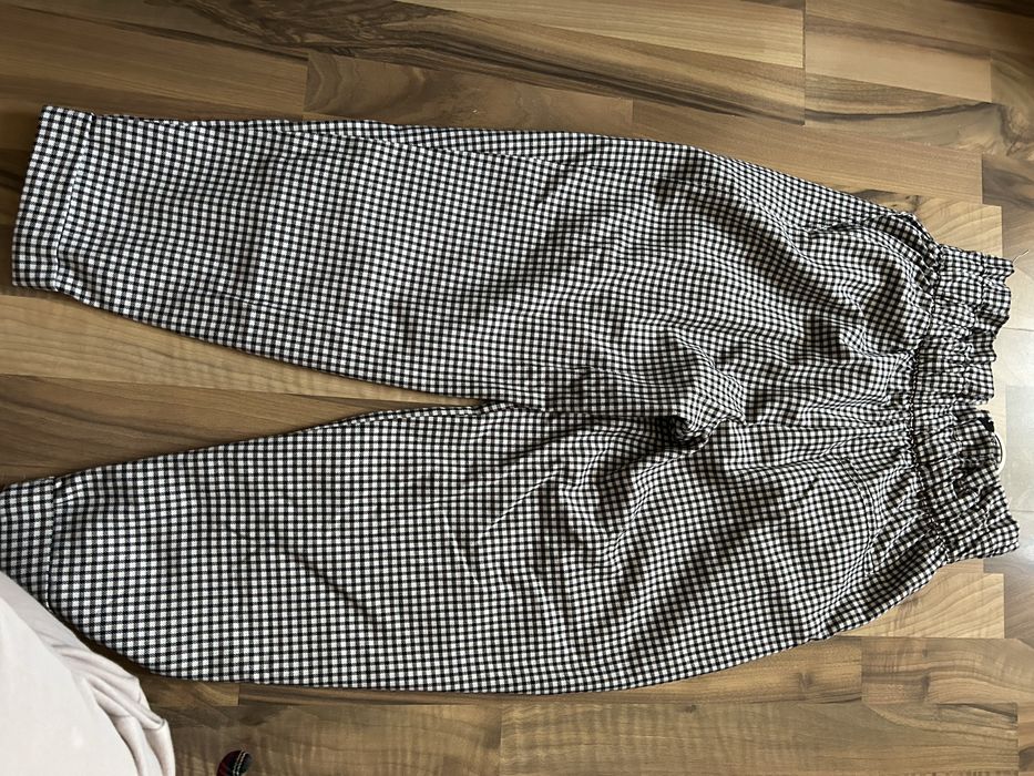 Pantalnoi in carouri