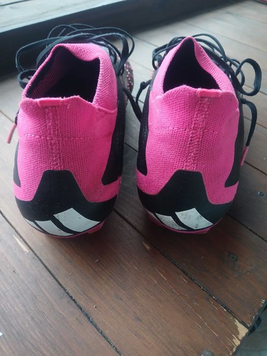 Футболни обувки Adidas Predator