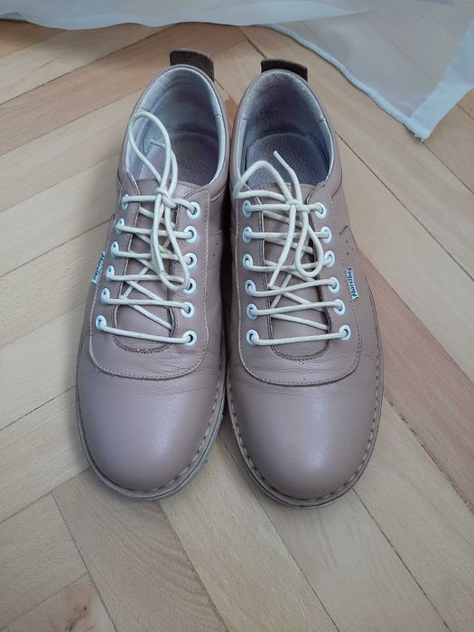 Pantofi piele naturala nr 38 - 2 perechi