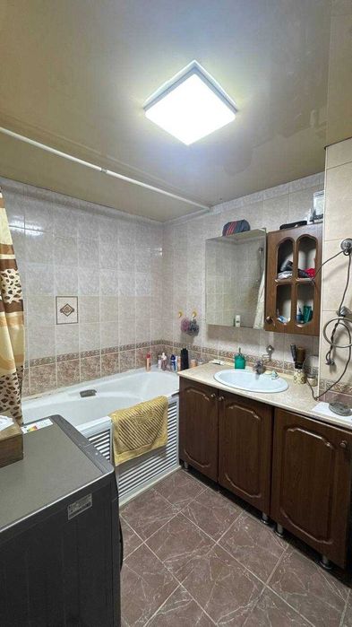 Продам 3к квартиру возле Достык молла