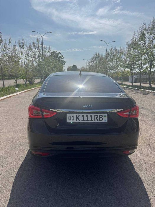 AIQAR E5 elektromobil sotiladi