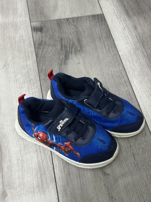 Adidasi spiderman marimea 27