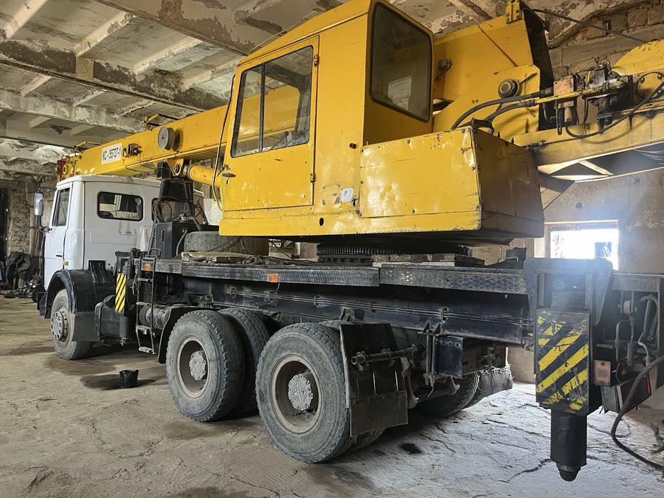 Продам автокран 25т