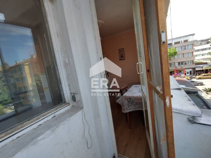 Продава се Двустаен апартамент в Хасково, Център - 78 кв.м за 1144 €/кв.м - Снимка #6