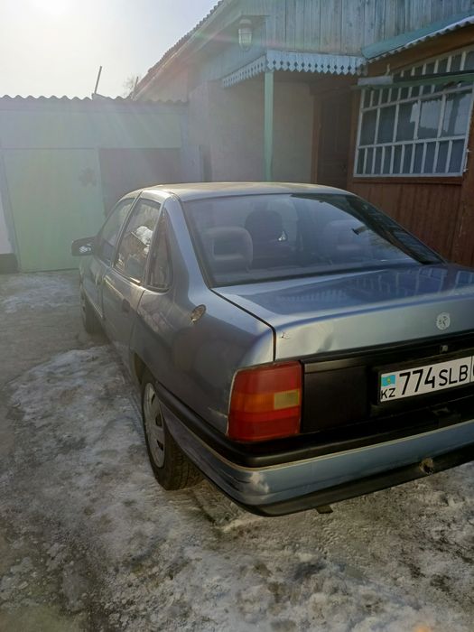 Продам Опель Вектра А