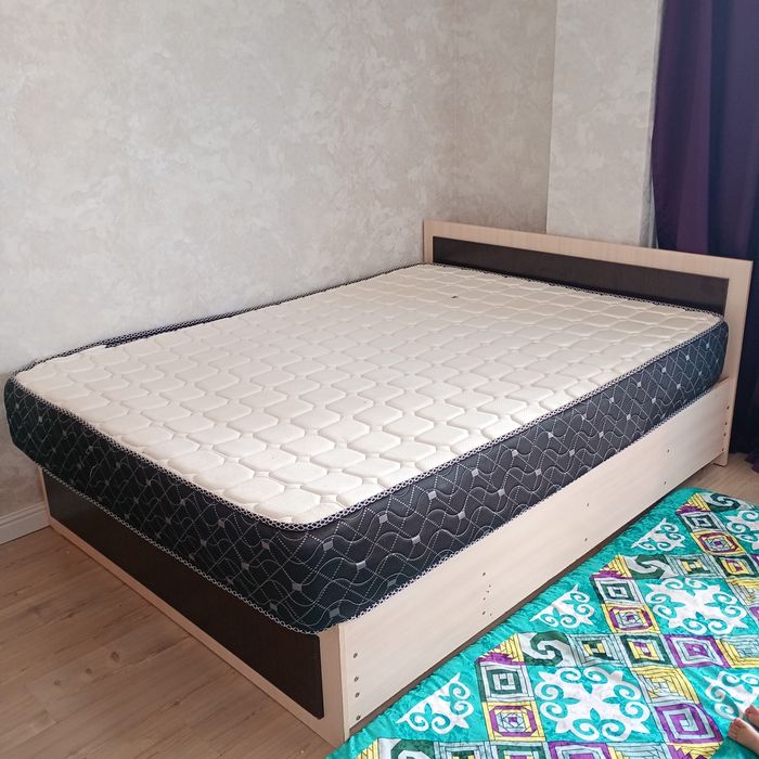 Почти даром Кровать
