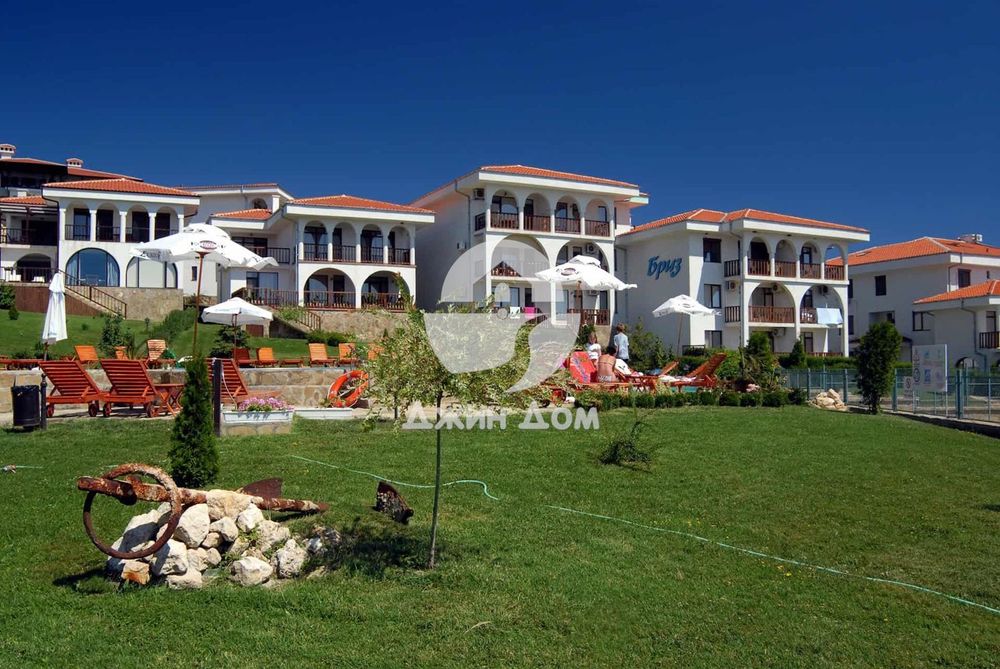 Продава се Двустаен апартамент в Свети Влас - 65 кв.м за 1400 €/кв.м - Снимка #6