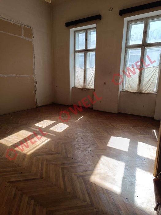 Casă de vânzare – strada Retezatului, aproape de centru