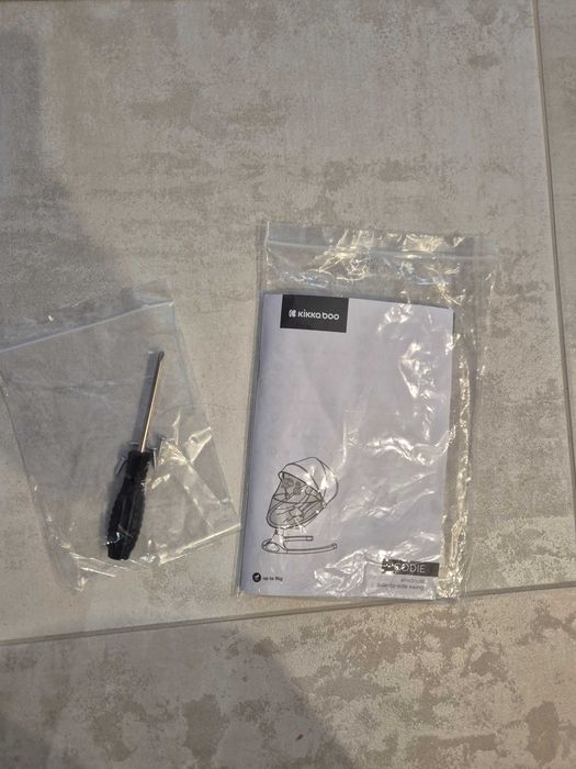 Електрическа люлка KikkaBoo, Codie Light Grey 2025