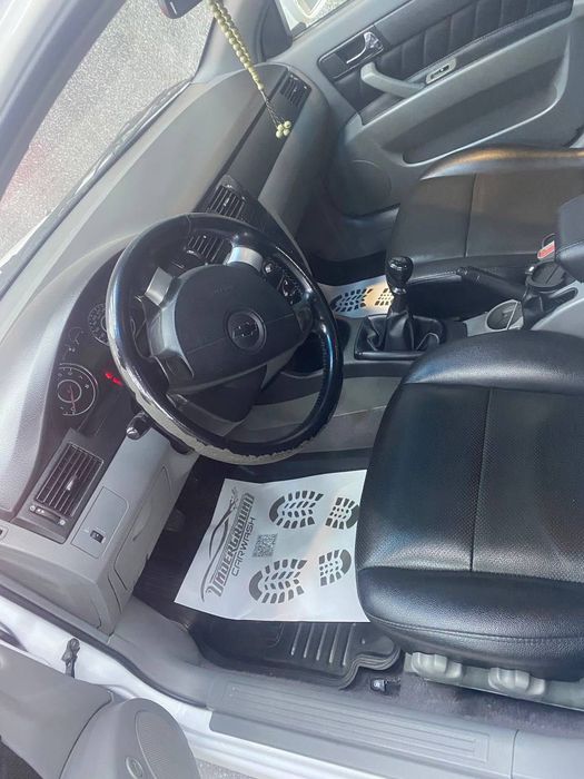 Chevrolet Jentra sotıladi yılı 2018 ayol kishı haydagan kraskası bor