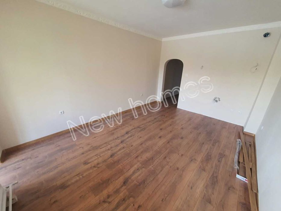 Продава се Двустаен апартамент в Пловдив, Тракия - 48 кв.м за 1436 €/кв.м - Снимка #1