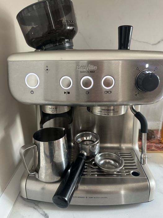 Aparat cafea barista Max Breville