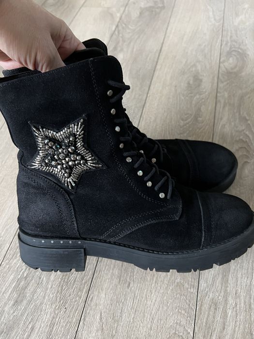 Естествен велур боти Sara Pen, Steve Madden