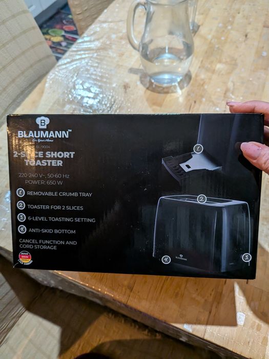 Prăjitor pâine Nou