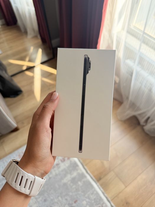 Продам новый Iphone 17 AIR
