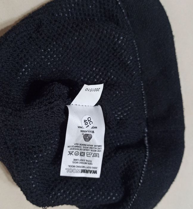 North face gore tex и Aclima шапки