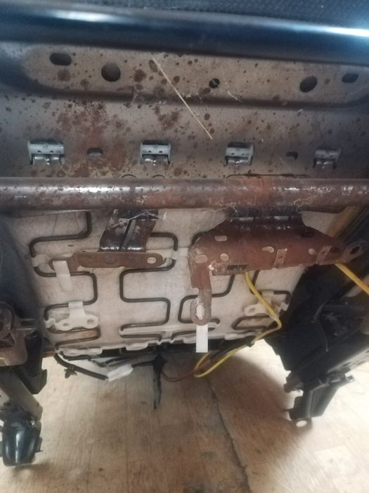 Сиденья от Camry 50