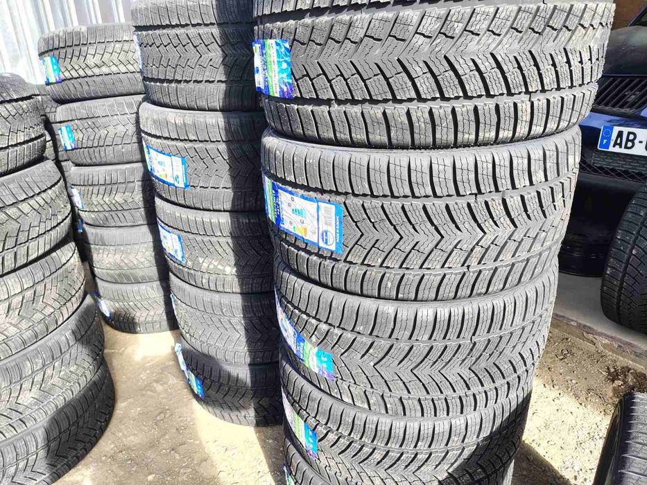 255/35 R19 Ling Long sport winter