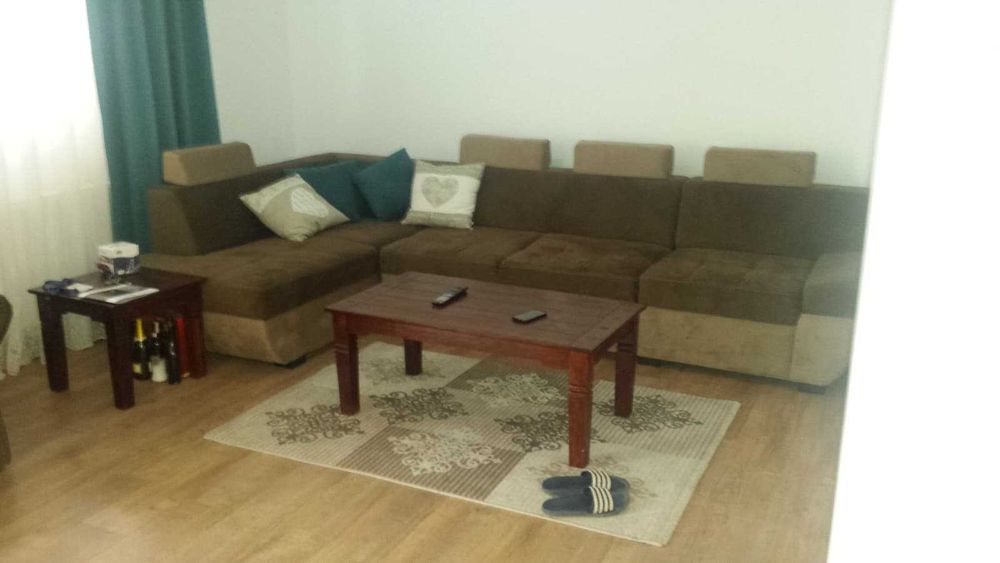 Vand coltar extensibil ( L 3.4 mt x L extensie stanga 1.9 mt )