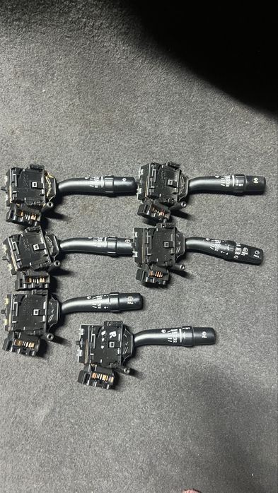 Подрулевой переключатель Камри 40