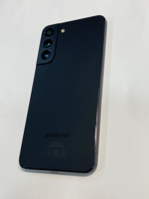 Samsung S22 Plus • 256 GB • de piese